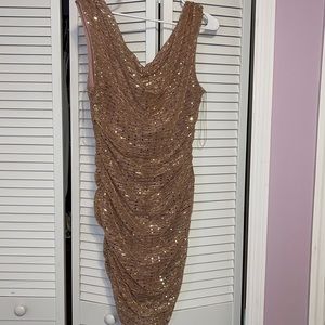 Never worn OG $80 dress for $38!!! Very stretchy